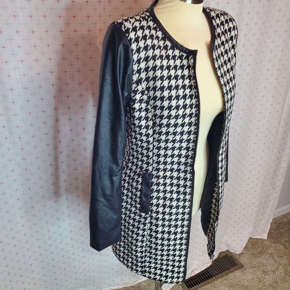 Houndstooth Jacket - image 6